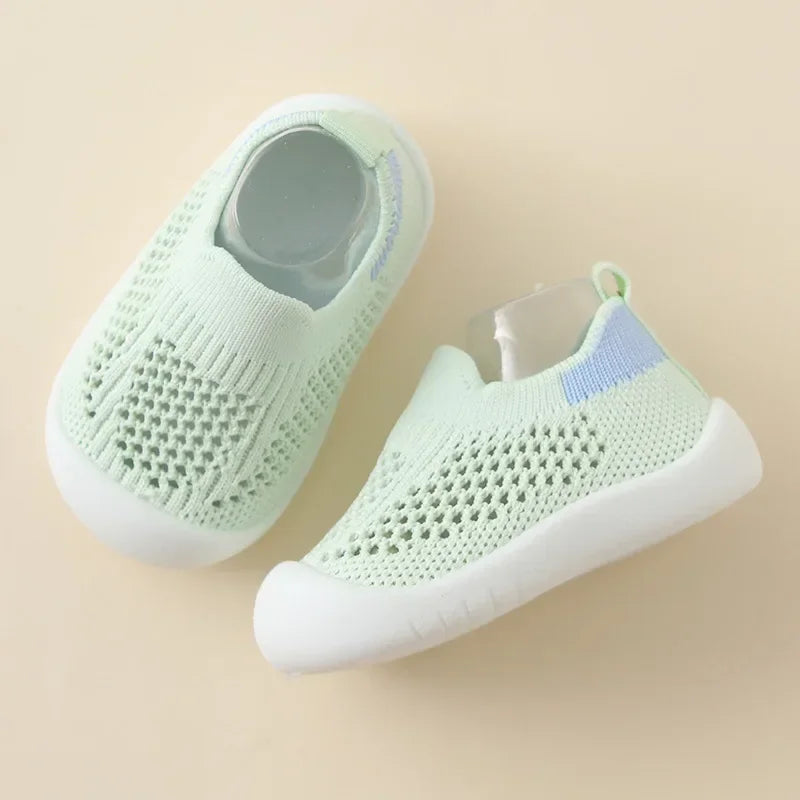 Breathable Mesh First-Walkers with Soft Flex-Soles
