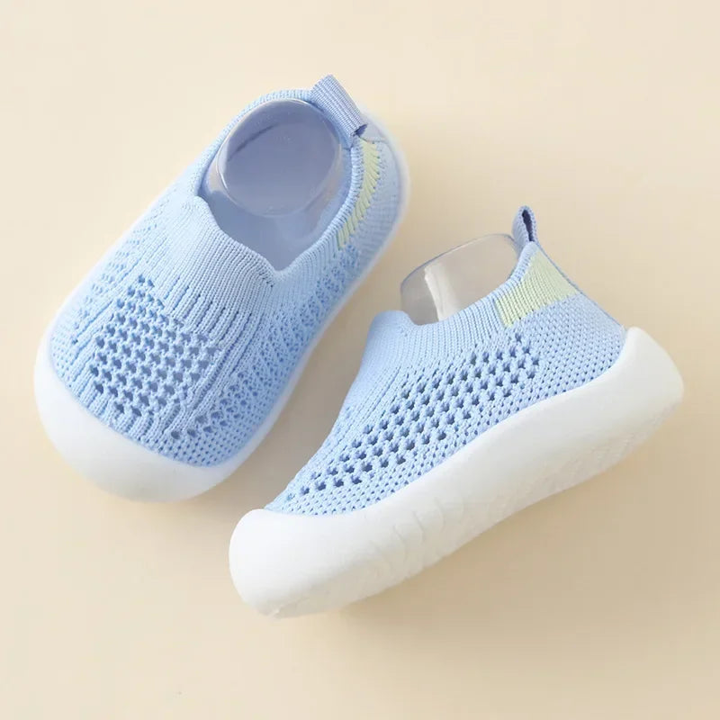 Breathable Mesh First-Walkers with Soft Flex-Soles
