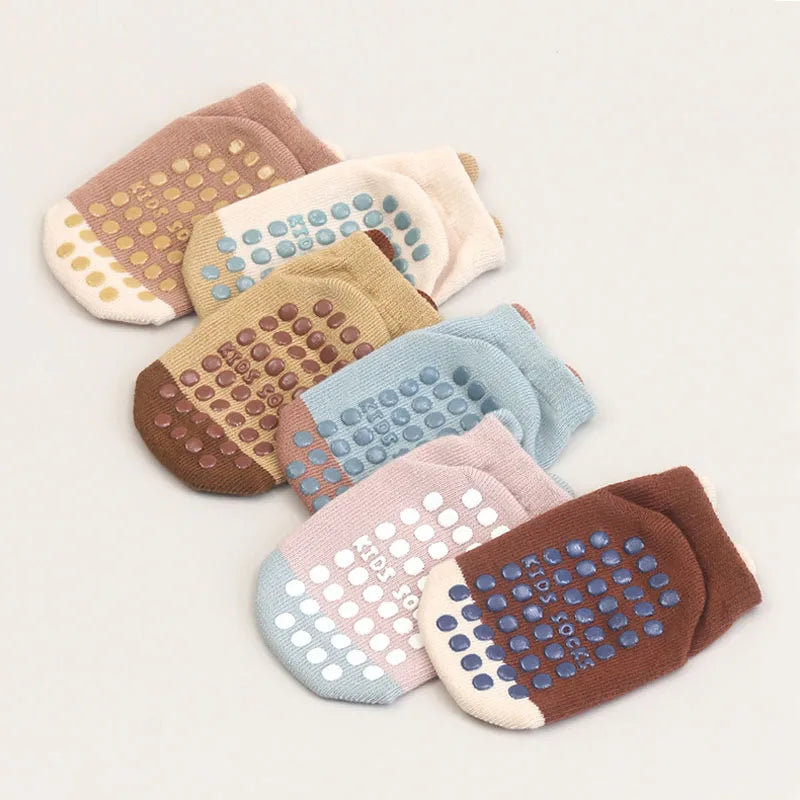 Kids' Animal-Patterned Gripper Socks (6-Pairs)